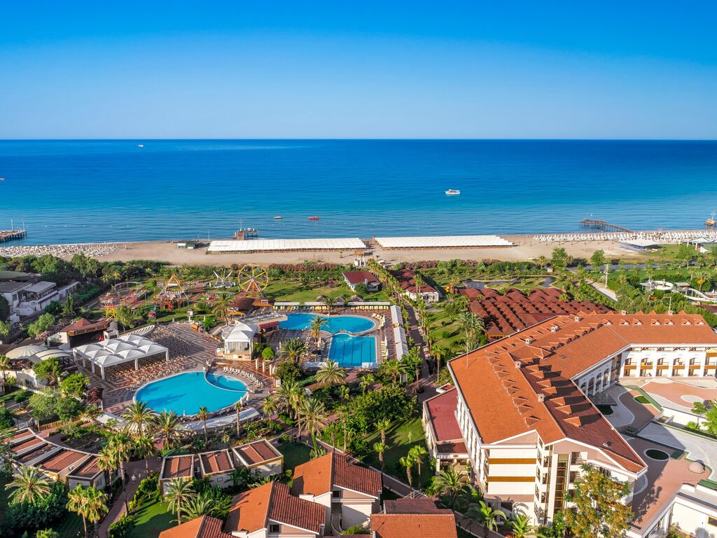 Club Hotel Turan Prince World